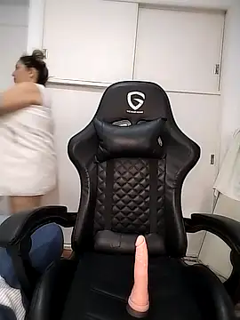 Lunita86 online show from 03-14-26, 03:28