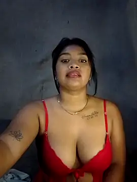 kiaraconex27 online show from 10-06-25, 05:21