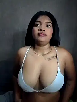 kiaraconex27 online show from 10-18-25, 06:52