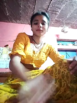 Snapshot of R_Roshni chatting on 09-22-25, 04:53 R Roshni online show from 09-22-25, 04:53