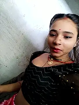 Snapshot of R_Roshni chatting on 09-28-25, 06:30 R Roshni online show from 09-28-25, 06:30