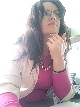 ValeriaLove43211 online show from 09-30-25, 11:26