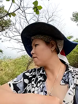 callistra online show from 04-06-26, 02:42