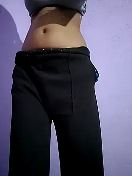 Snapshot of sweet_simmi chatting on 11-05-25, 03:56 sweet simmi online show from 11-05-25, 03:56