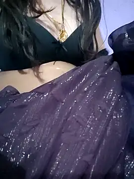 Snapshot of sweet_simmi chatting on 11-20-25, 02:28 sweet simmi online show from 11-20-25, 02:28