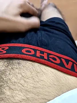 Snapshot of king_boy070 chatting on 12-15-25, 09:46 king boy070 online show from 12-15-25, 09:46