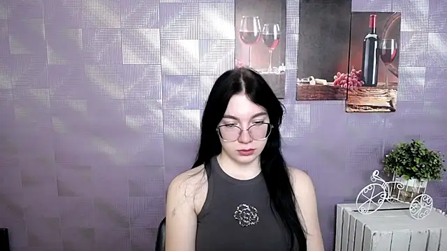 Snapshot of MiraBabe_ chatting on 11-14-25, 08:13 MiraBabe online show from 11-14-25, 08:13