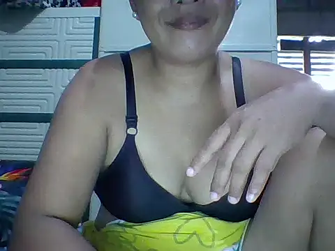 Snapshot of Wetpussie4_you chatting on 09-19-25, 01:51 Wetpussie4 you online show from 09-19-25, 01:51