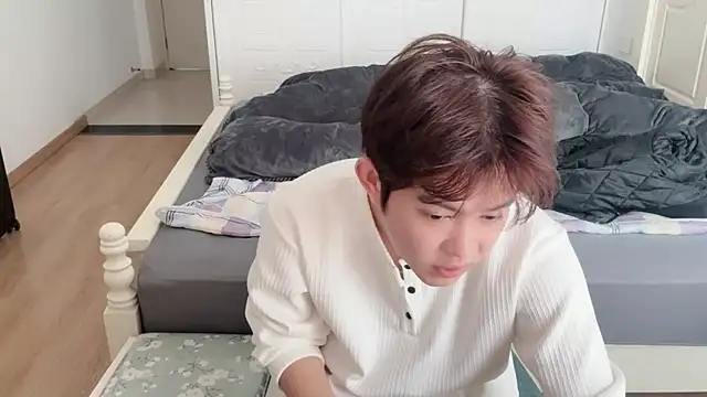 xlong00099 online show from 11-25-25, 02:33