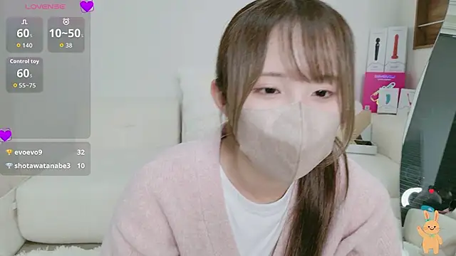 Snapshot of Cocoro_o0 chatting on 03-09-26, 09:35 Cocoro o0 online show from 03-09-26, 09:35