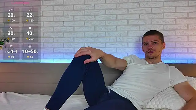 GarettVoss online show from 09-27-25, 04:50