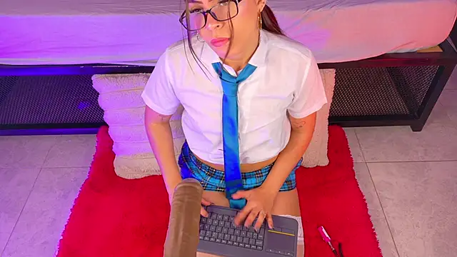 KeendraFox  online show from 02-19-26, 11:28