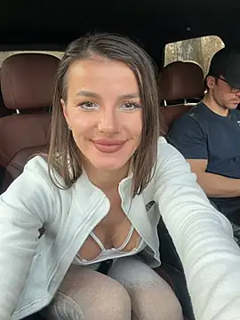 Snapshot of fit_vic chatting on 03-04-26, 01:39 fit vic online show from 03-04-26, 01:39