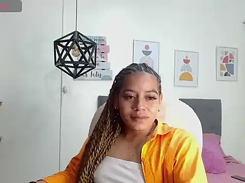 Amber  s online show from 09-18-25, 01:35