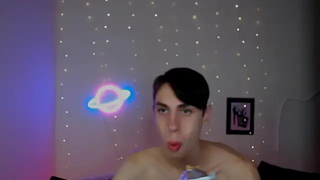 AlexNaughty14 online show from 12-21-25, 10:33