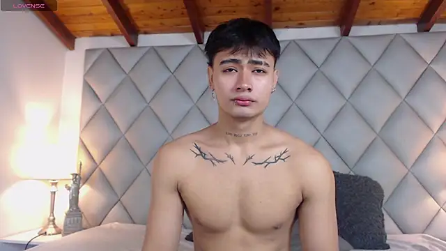 Clement Reyes online show from 10-21-25, 12:50