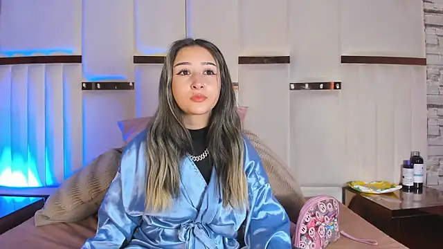 ANLLELOAndANGELA online show from 04-10-26, 04:33