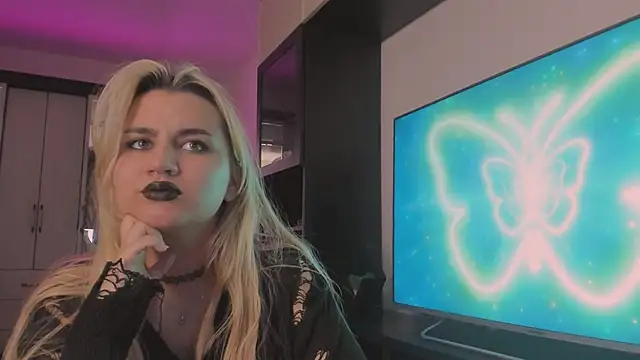 BarbaraSiren online show from 09-24-25, 03:15