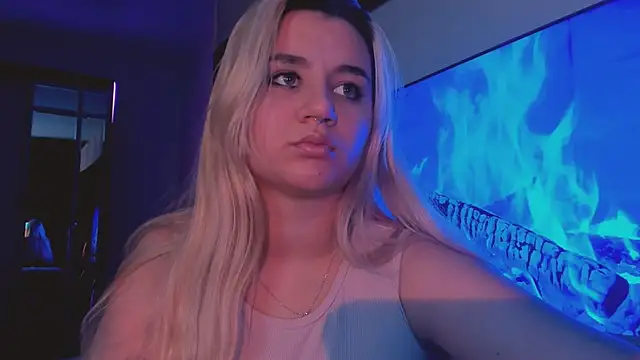 BarbaraSiren online show from 10-07-25, 01:41