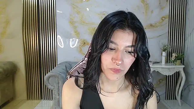 helena1 s online show from 10-18-25, 08:31