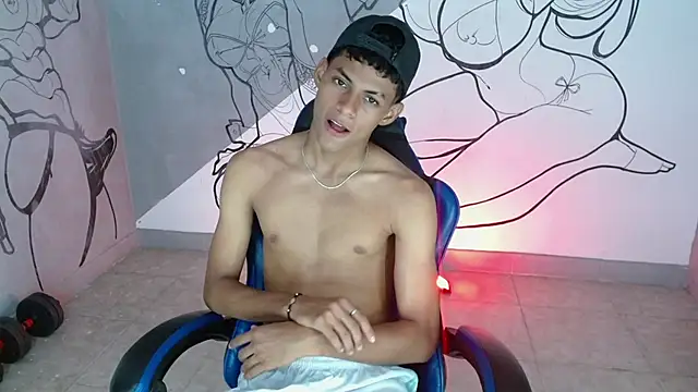 Snapshot of deivid_bigcock1 chatting on 10-07-25, 12:19 deivid bigcock1 online show from 10-07-25, 12:19