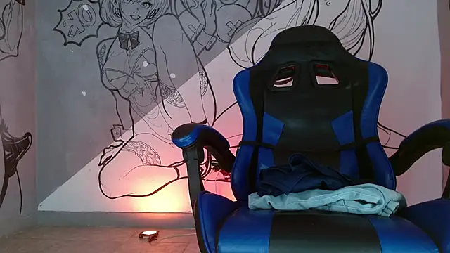 Snapshot of deivid_bigcock1 chatting on 10-15-25, 12:11 deivid bigcock1 online show from 10-15-25, 12:11