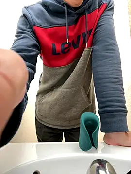 gymratforyouu online show from 12-05-25, 05:27