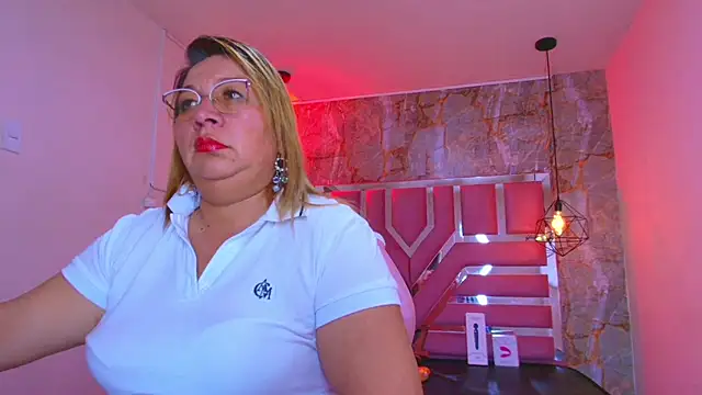 MaylinRosse  online show from 11-18-25, 07:29