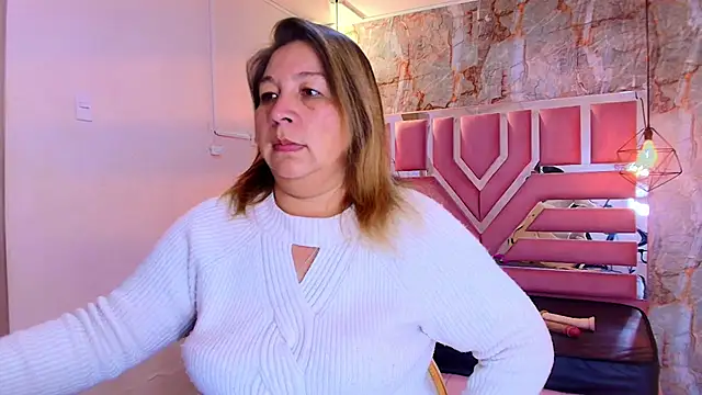 MaylinRosse  online show from 04-10-26, 06:56