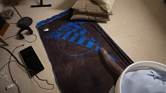 Doanything4you online show from 03-21-26, 05:45