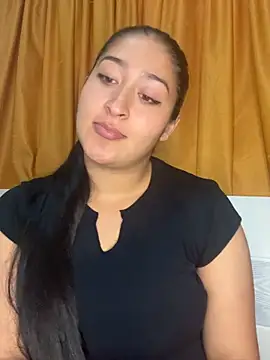 Snapshot of AndreaDoll__ chatting on 10-15-25, 09:15 AndreaDoll   online show from 10-15-25, 09:15