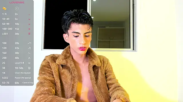 Erick Velveth online show from 05-11-26, 05:35