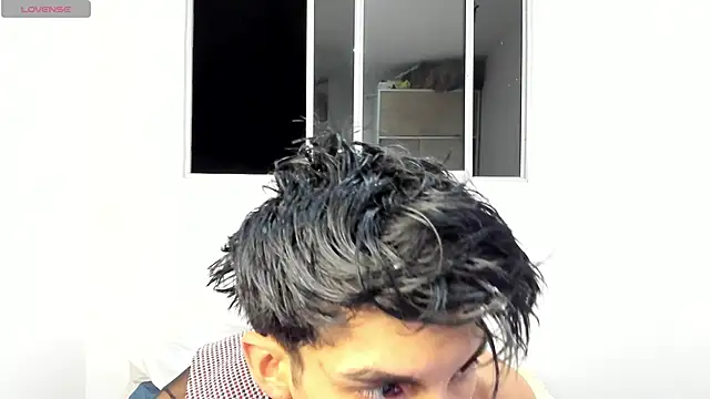 Erick Velveth online show from 05-31-26, 05:37