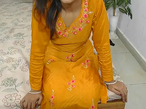 Lovelyy-couple online show from 11-23-25, 12:27