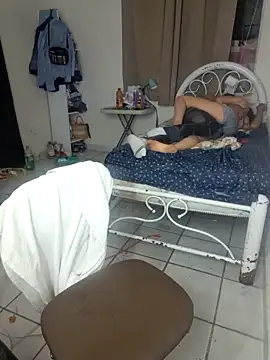 Snapshot of nenalinda69 chatting on 09-27-25, 10:20 nenalinda69 online show from 09-27-25, 10:20