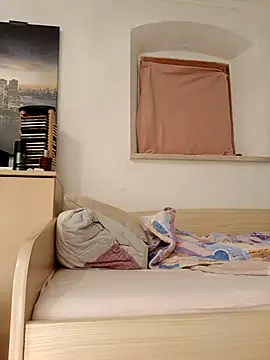 Casianantoonnio online show from 10-27-25, 01:59