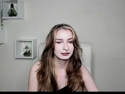 NinaBlond1 online show from 10-23-25, 05:51