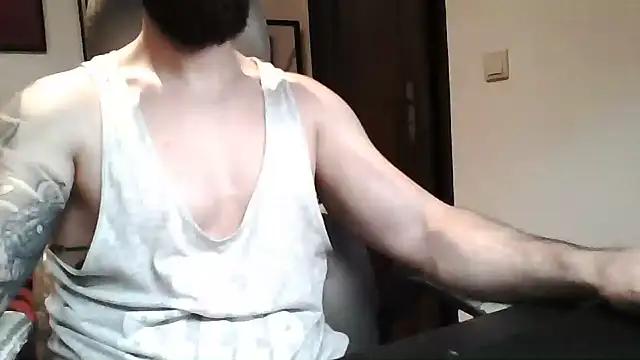 Snapshot of yourfantasy777 chatting on 06-19-26, 11:19 yourfantasy777 online show from 06-19-26, 11:19
