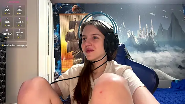 Elira Breeze online show from 04-20-26, 05:26