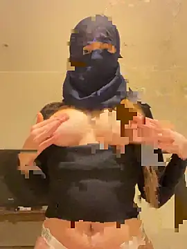 lilita9 online show from 12-15-25, 05:39