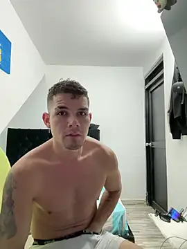 BooyHott  online show from 03-08-26, 04:49