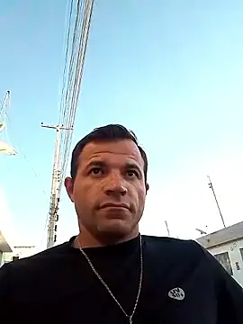 Snapshot of Claudiokkkkk chatting on 03-06-26, 08:16 Claudiokkkkk online show from 03-06-26, 08:16