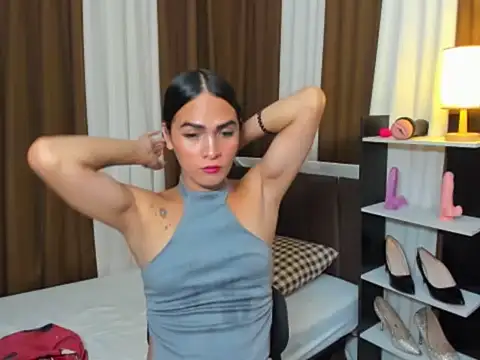 Sedictive Samantha online show from 10-19-25, 01:23