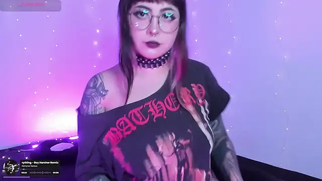 Hallucigenia  online show from 04-24-26, 01:41