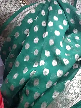 sweetqueen143 online show from 03-25-26, 05:13