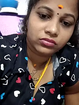 sweetqueen143 online show from 05-31-26, 06:09