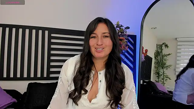Snapshot of angela_fiory chatting on 09-29-25, 06:13 angela fiory online show from 09-29-25, 06:13