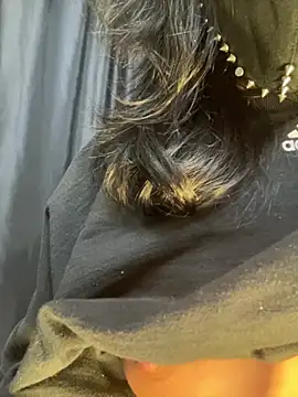 Lissa kis online show from 03-21-26, 09:18