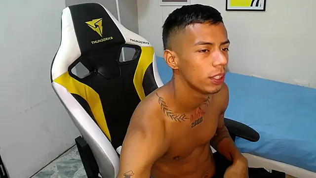 Nando coll online show from 10-20-25, 01:00