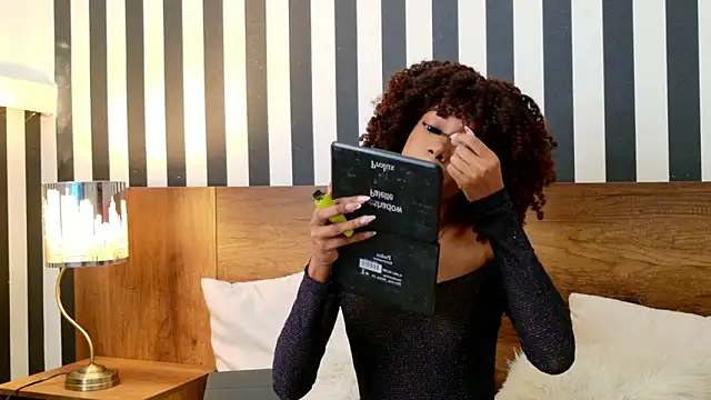 Stellaciel  online show from 10-23-25, 10:41